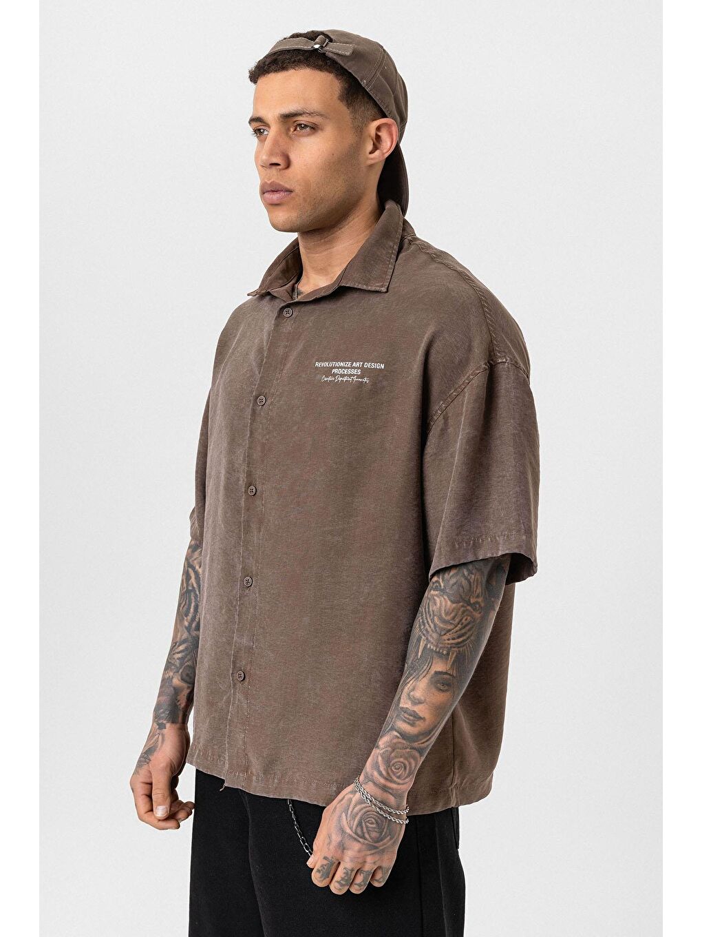 Kahverengi Yıkamalı Oversize Kısa Kol Baskılı Gömlek Kahve-3