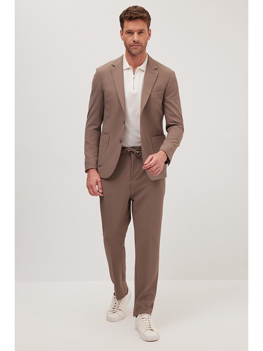 Bej Erkek Regular Fit Vizon Esnek Elastanlı Kumaş Mono Yaka Torba Cepli Takım Elbise-4