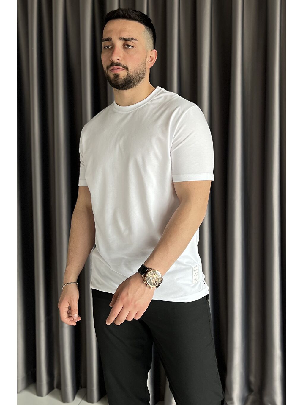 Beyaz Bisiklet Yaka Basic Erkek Tişört-1