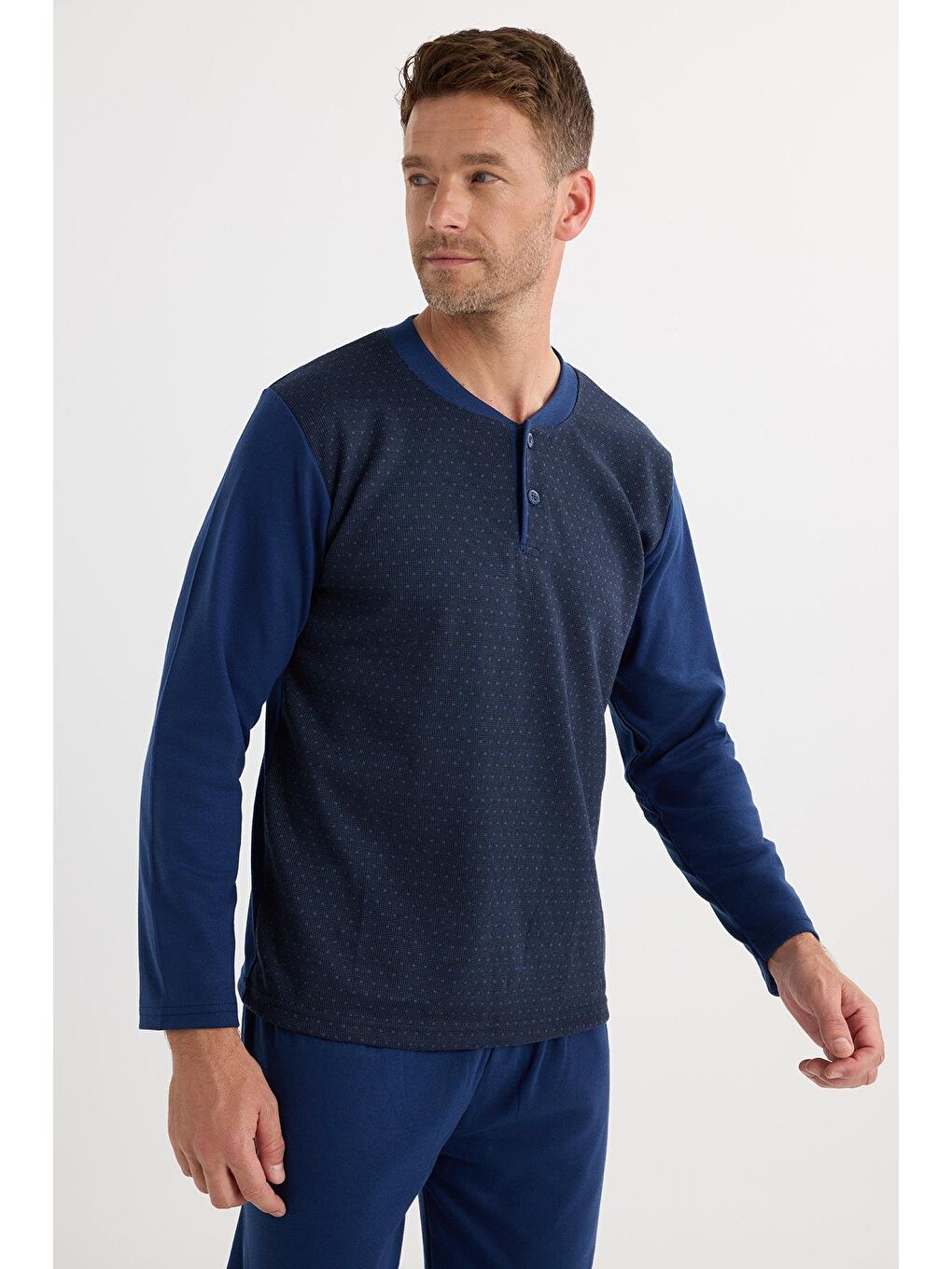 Erkek Regular Fit Pamuklu Düğmeli Yaka Beli Lastikli Desenli İndigo Pijama Takımı-1