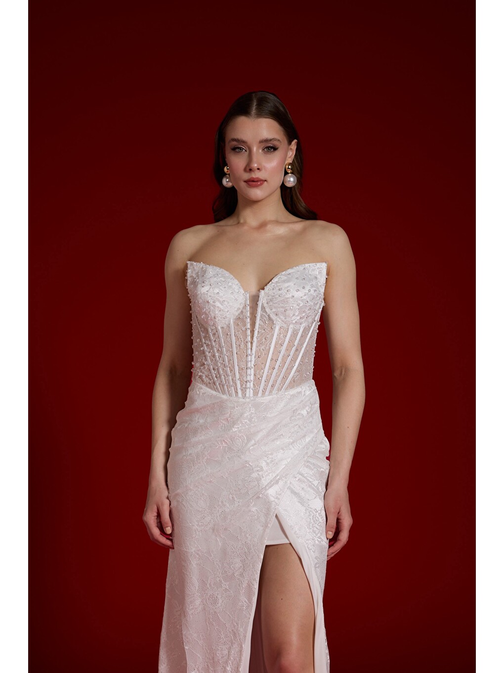 Beyaz Kedi Kulağı İşlemeli Dantel Nikah Elbisesi-2