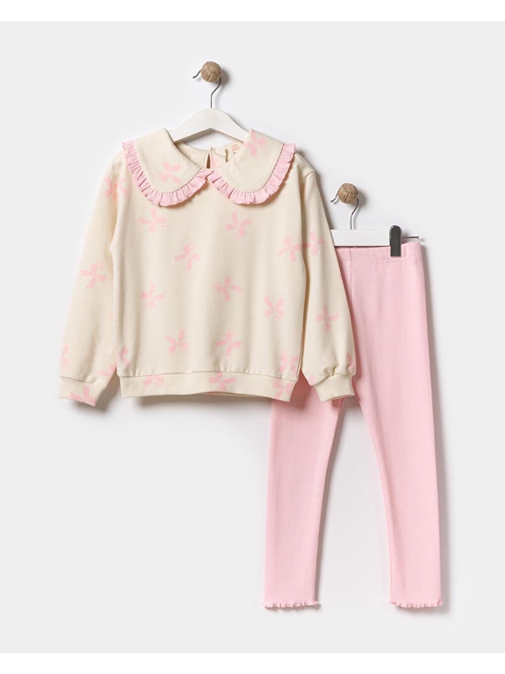 Kız Çocuk Pamuklu Ekru Kurdele Desenli Fırfırlı Yaka Sweat Ve Pembe Tayt Takım