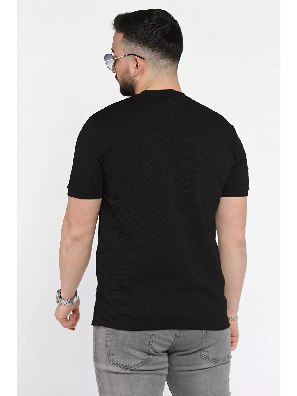 Siyah Bisiklet Yaka Erkek Tişört-2