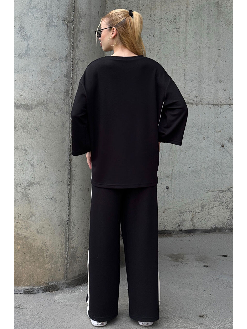 Yanları Şerit Detay Alt Üst Takım Siyah-3