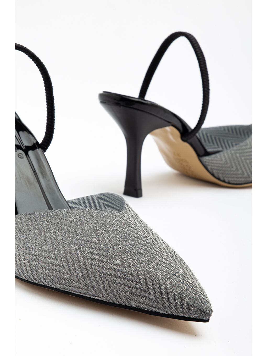 Siyah D1120 Günlük Ortopedik Kadın Klasik Topuklu Ayakkabı-2