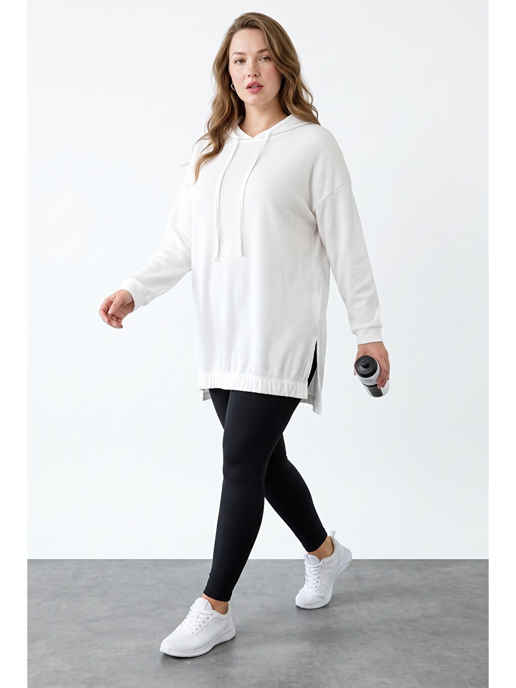Beyaz Fitilli Kumaş Kapüşonlu Sweatshirt