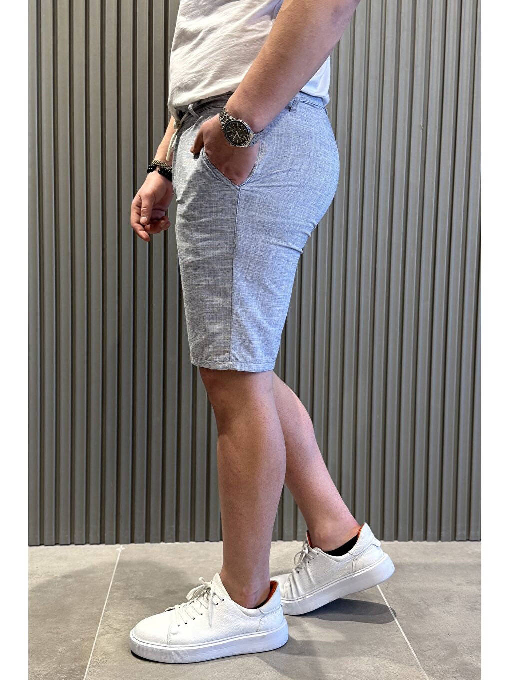 Gri Bel Bağcıklı Keten Erkek Şort-1
