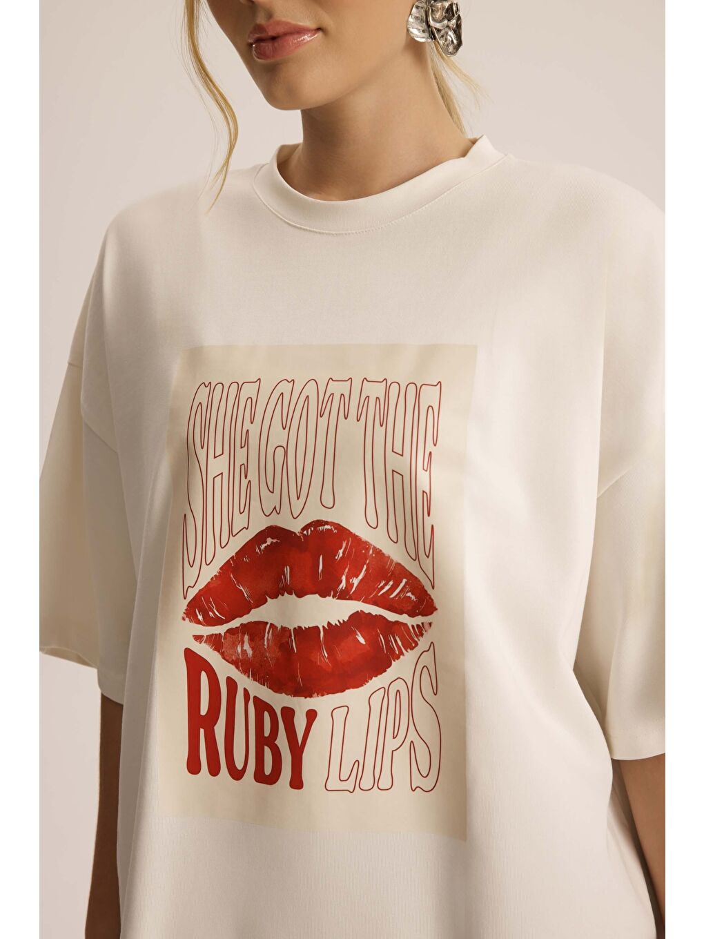 Lip Print Oversize Beyaz T-Shirt-6