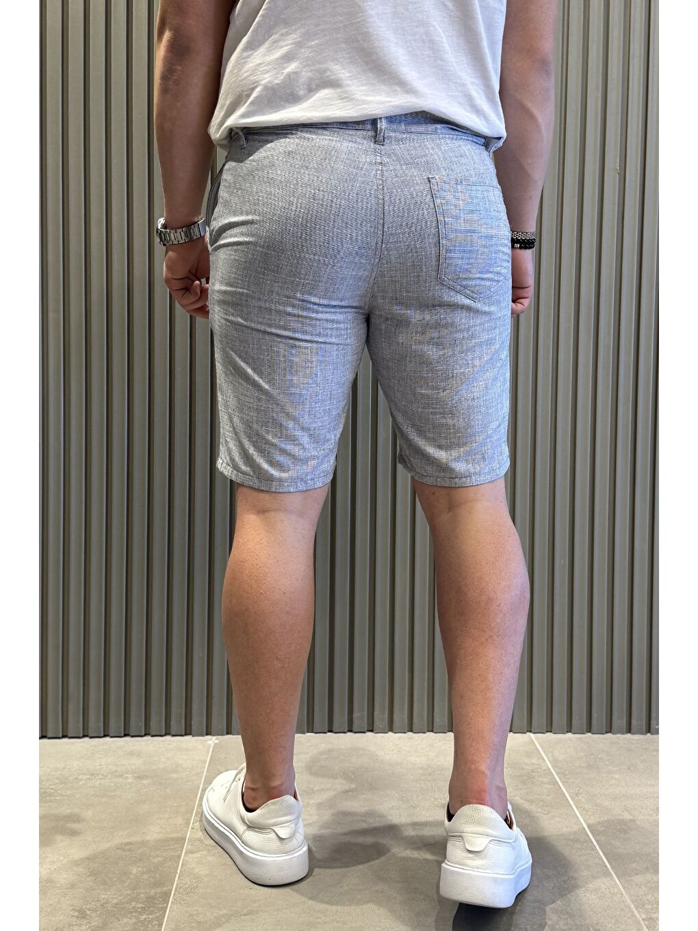 Gri Bel Bağcıklı Keten Erkek Şort-2