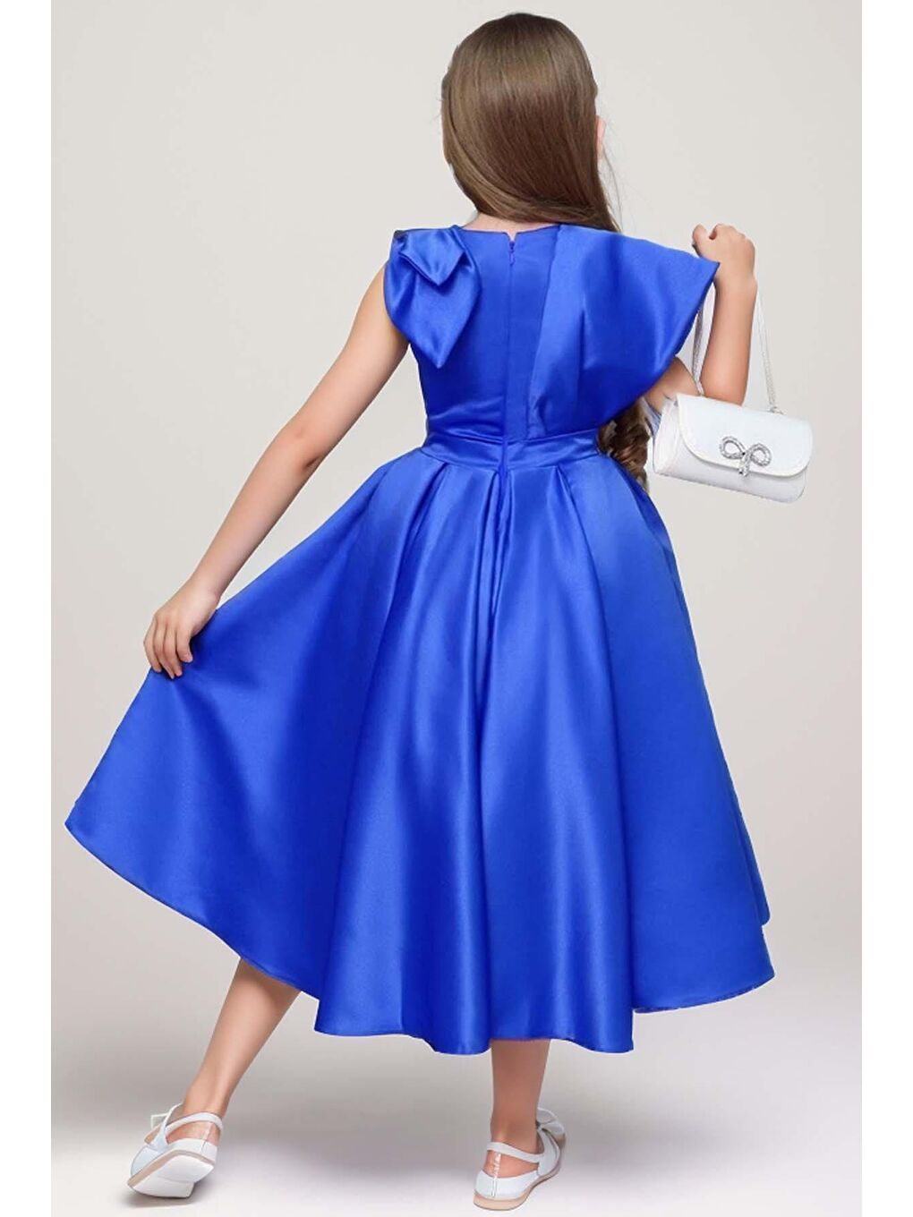 Kız Çocuk Omuzu Fiyonk Broş Detaylı Beli Taş Yonca İşlemeli Saks Mavi Elbise-1