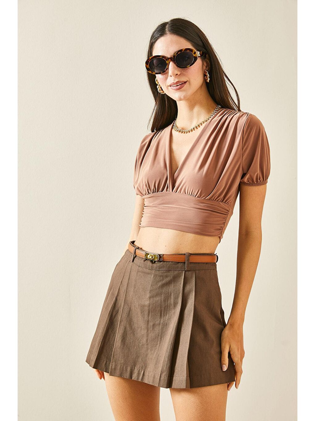 Kahverengi Taba Kruvaze Yaka Dökümlü Crop Bluz 5YXK2-48472-30-1