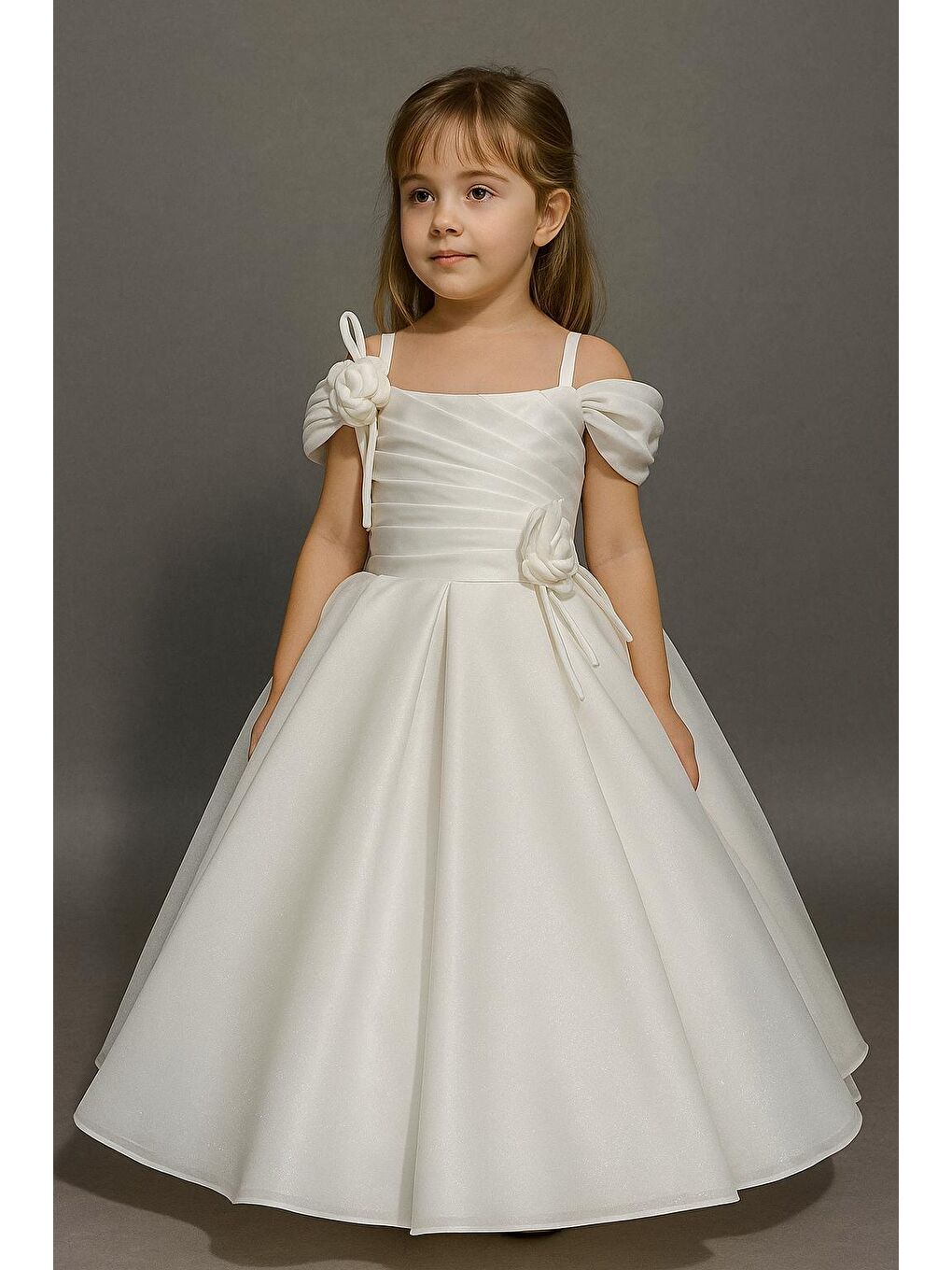 Kız Çocuk Tarlatanlı Beyaz Çiçek Aksesuarlı Abiye Elbise