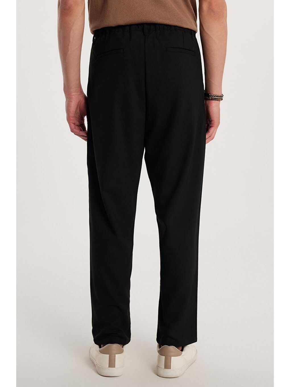 Erkek Regular Fit Çift Pileli Beli Lastikli Rahat Kesim Bol Paça Baggy Siyah Pantolon-3