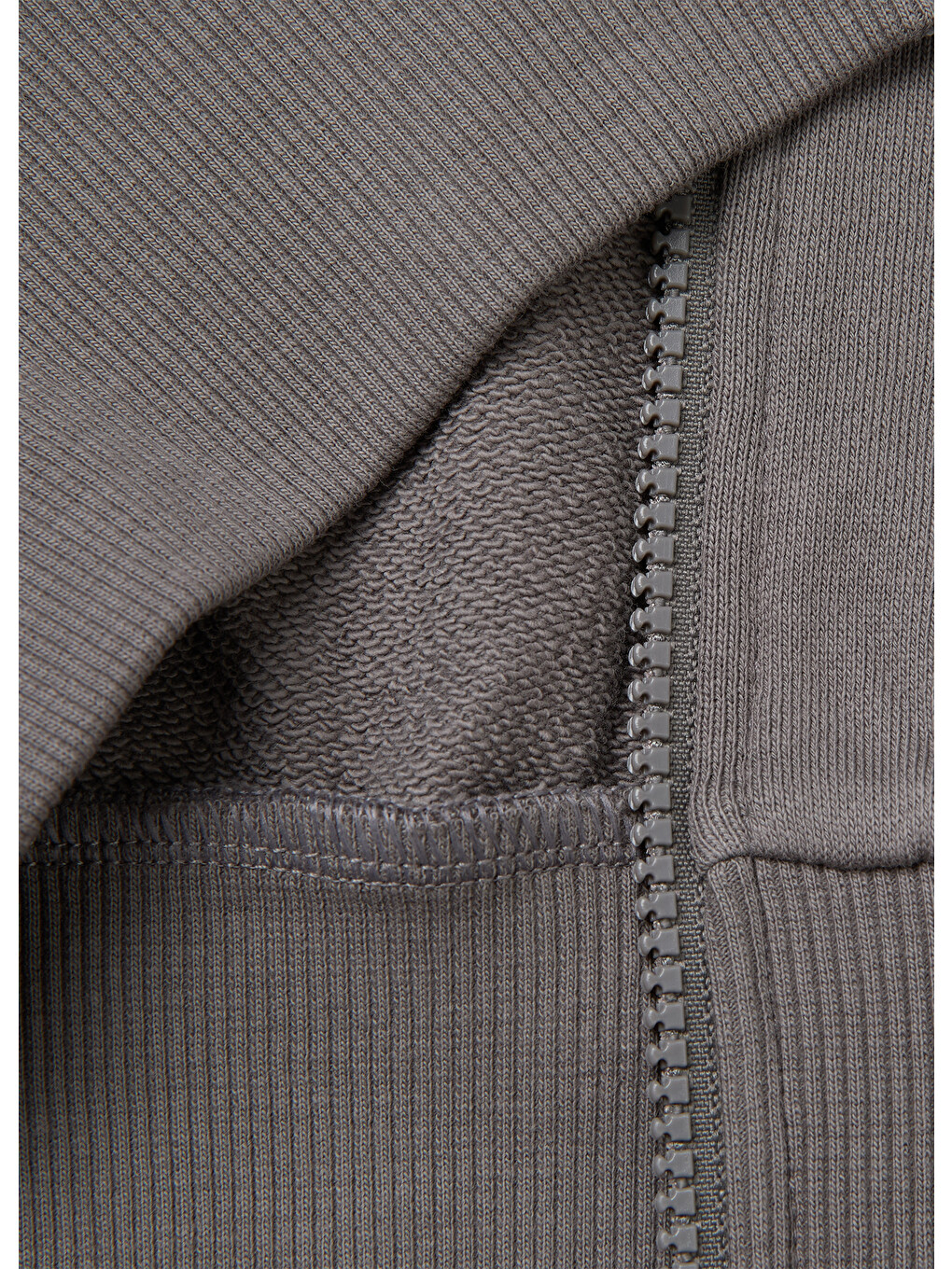 Kız Çocuk Koyu Gri Ribanalı Kapüşonlu Fermuarlı Sweatshirt-2