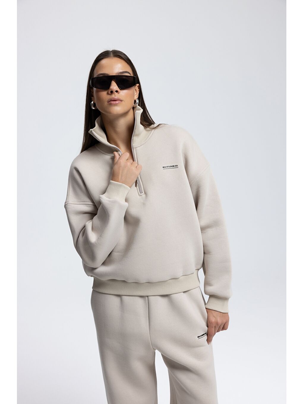 Beyaz Ravel Fermuarlı Detay Kemik Eşofman Takım-3