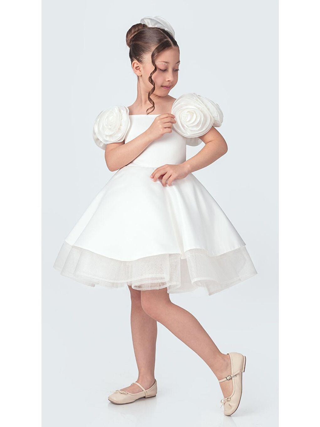 Ekru Fanari Krep Saten Gren Destekli Kız Abiye M00735-1