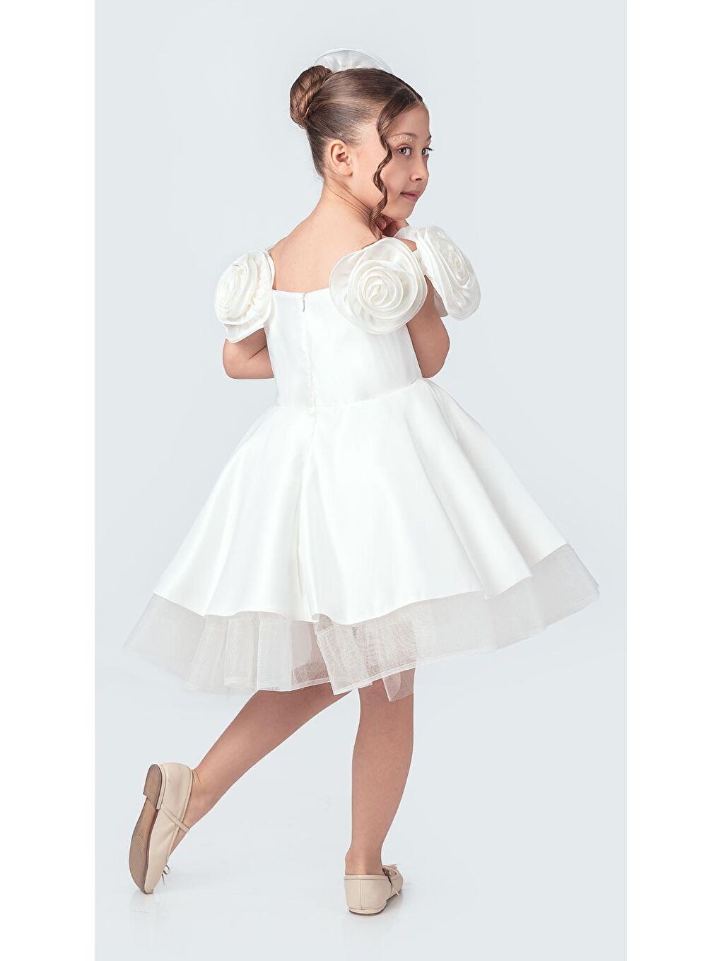 Ekru Fanari Krep Saten Gren Destekli Kız Abiye M00735-2