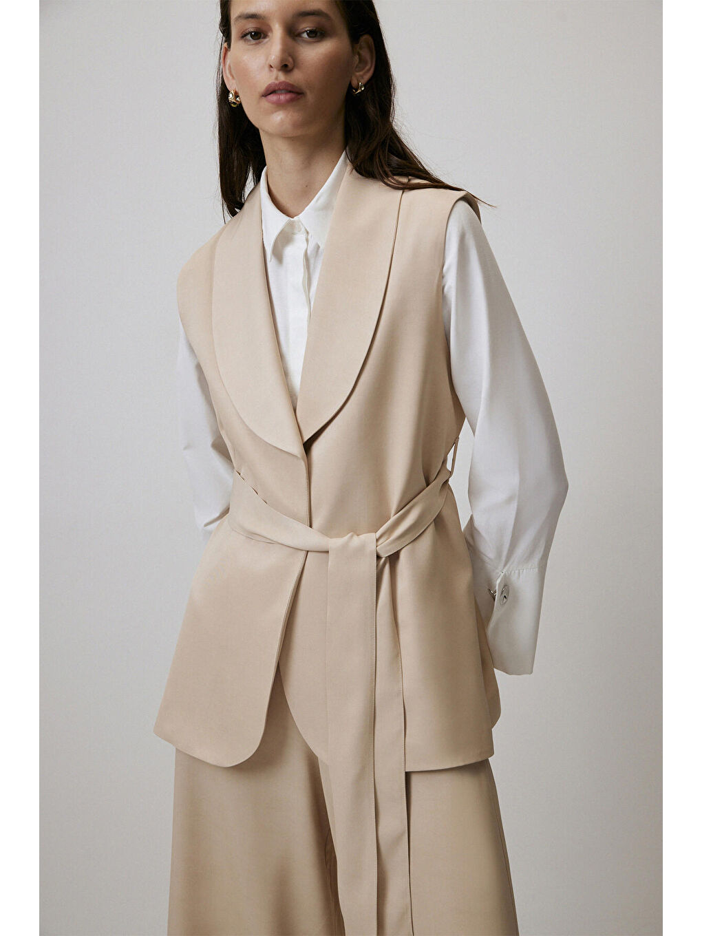 Bej Yelek Pantolon Saten Takım-1