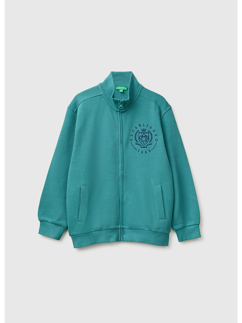 Erkek Çocuk Petrol Yeşili Önü İşlemeli Ribanalı Cepli Fermuarlı Dik Yaka Sweatshirt