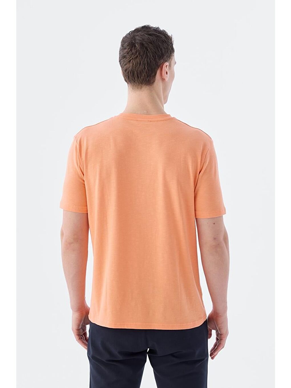 Turuncu Yavru Ağzı Slim Fit Bisiklet Yaka Basic T-Shirt-3