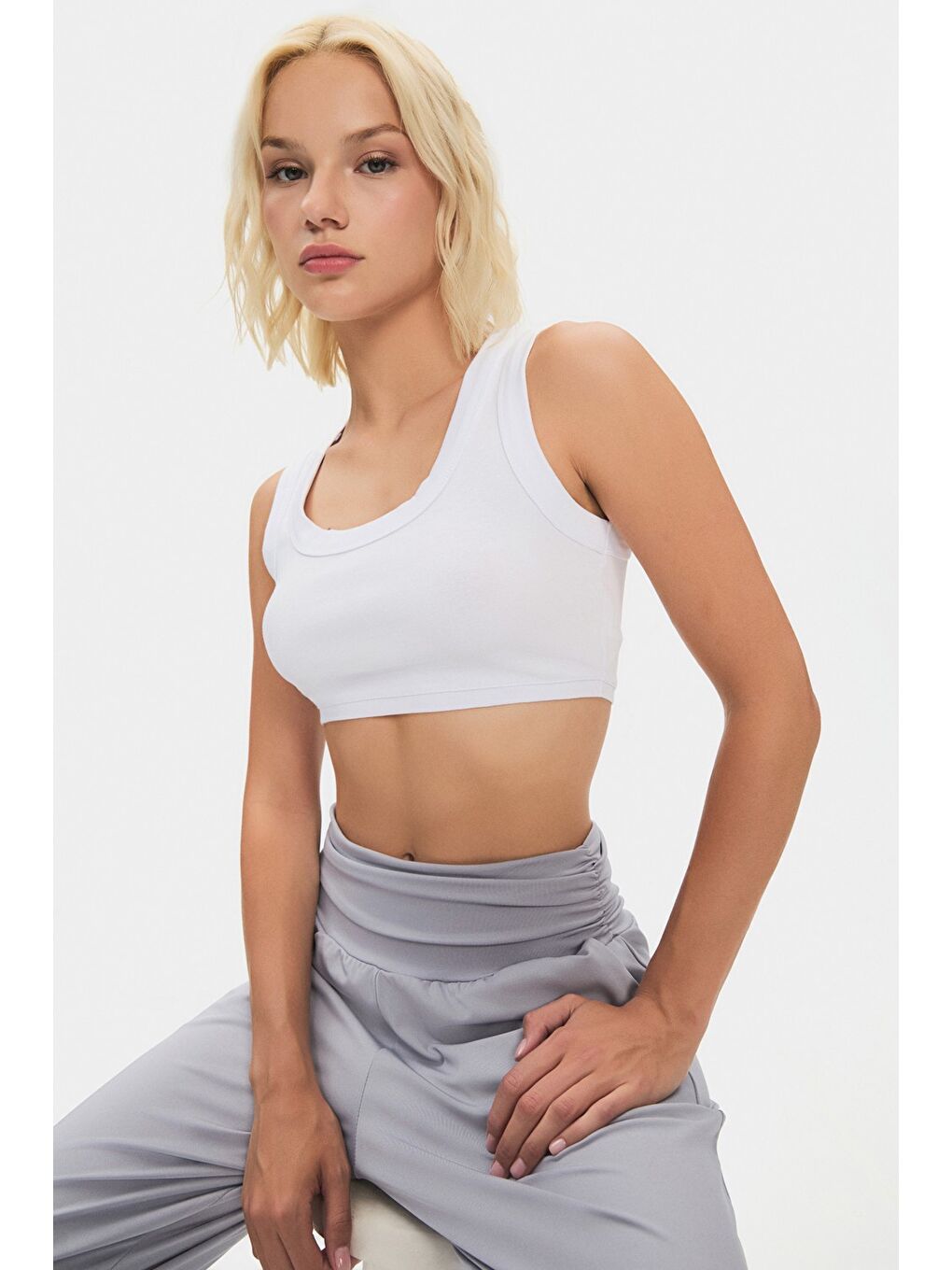 June Beyaz Kadın Pamuklu Kalın Askılı Crop Top Tank - 2