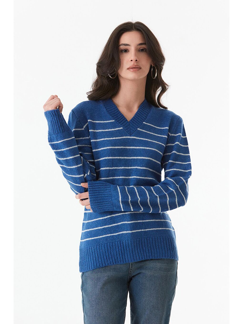 Mavi Çizgili V Yaka Triko Kazak-3