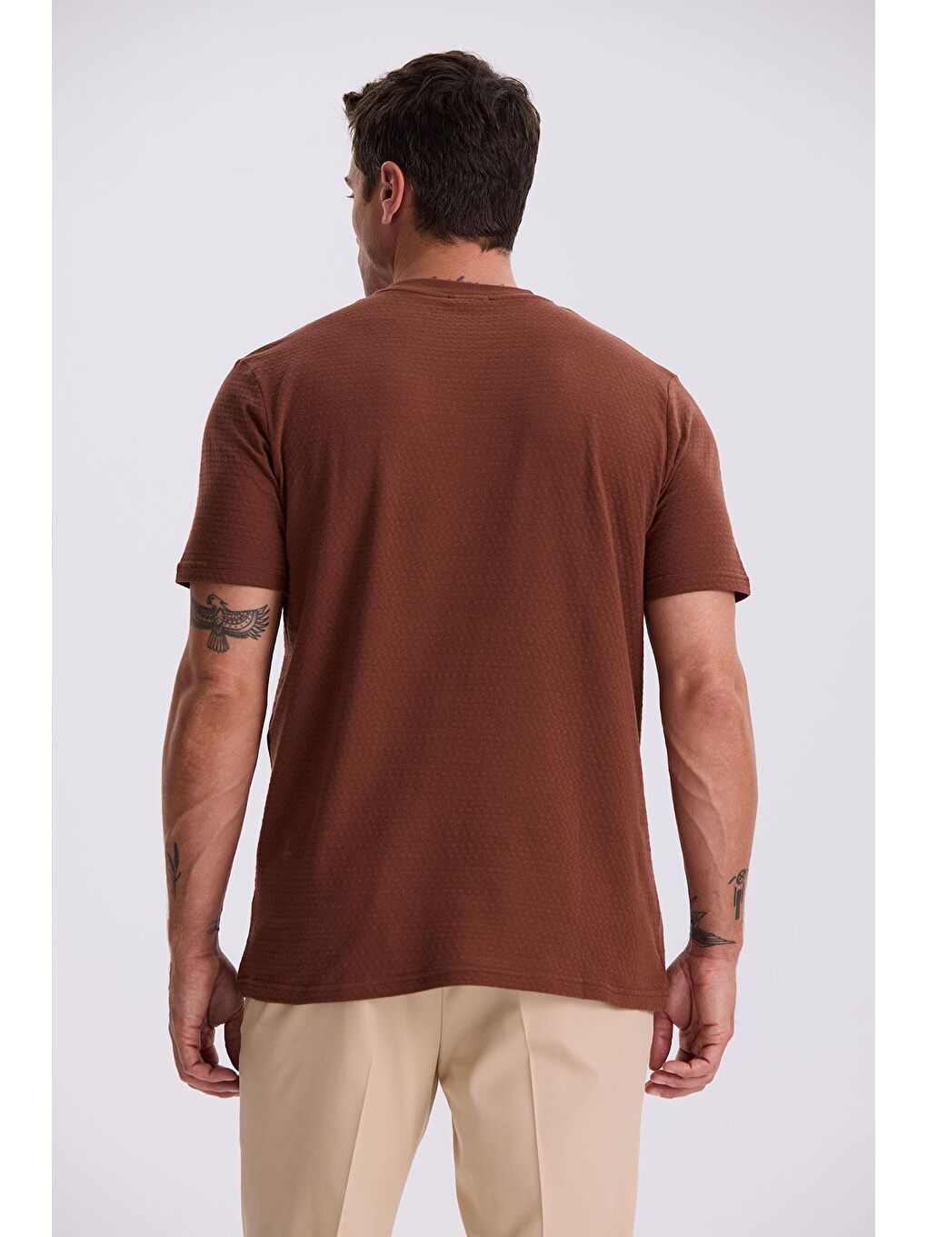 Kahverengi Kahve %100 Pamuk Desenli Bisiklet Yaka T-Shirt-3