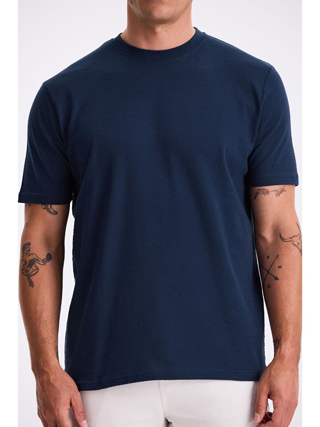 Lacivert %100 Pamuk Desenli Bisiklet Yaka T-Shirt-2