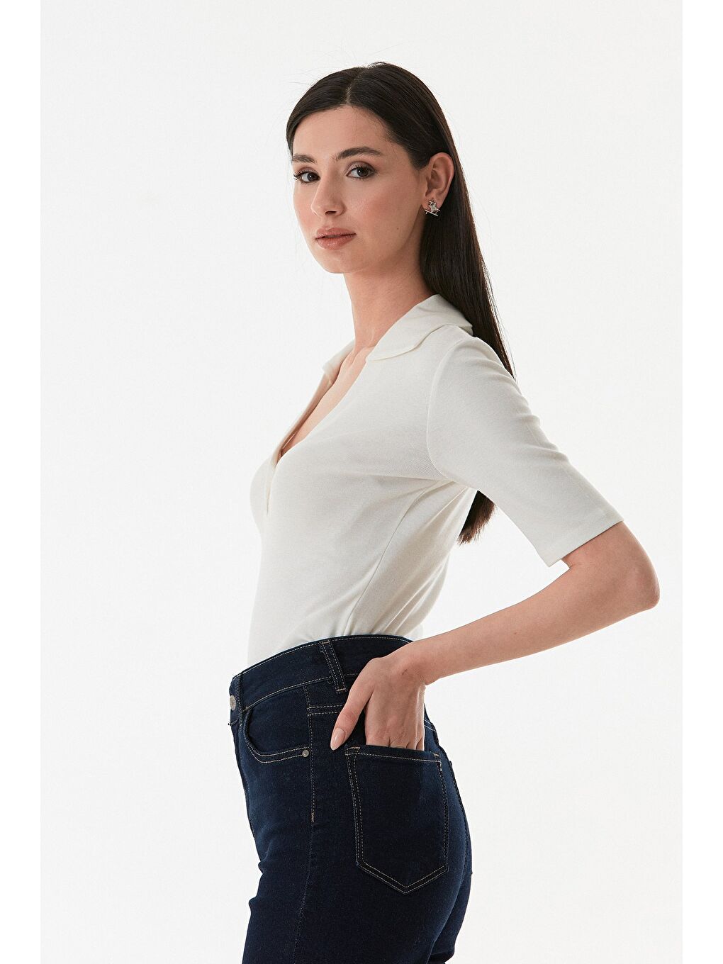 Ekru Önü Düğmeli Polo Yaka Elastanlı Bluz-4