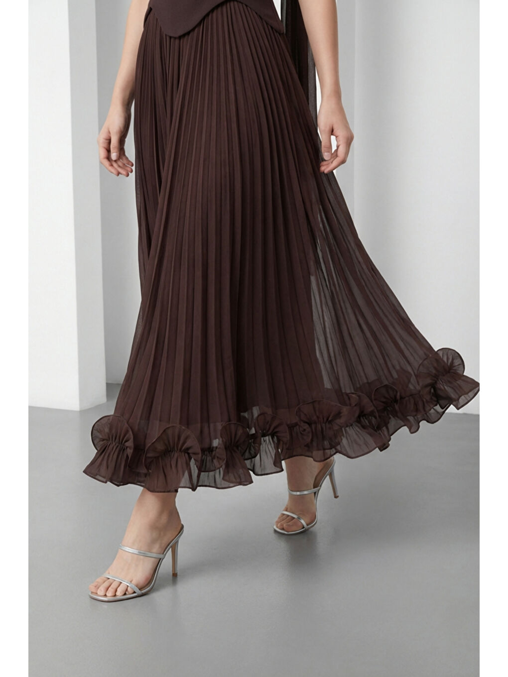 Kadın Kahverengi Şal Yaka Etek Ucu Volanlı Midi Söz Nişan Nikah Abiye-2