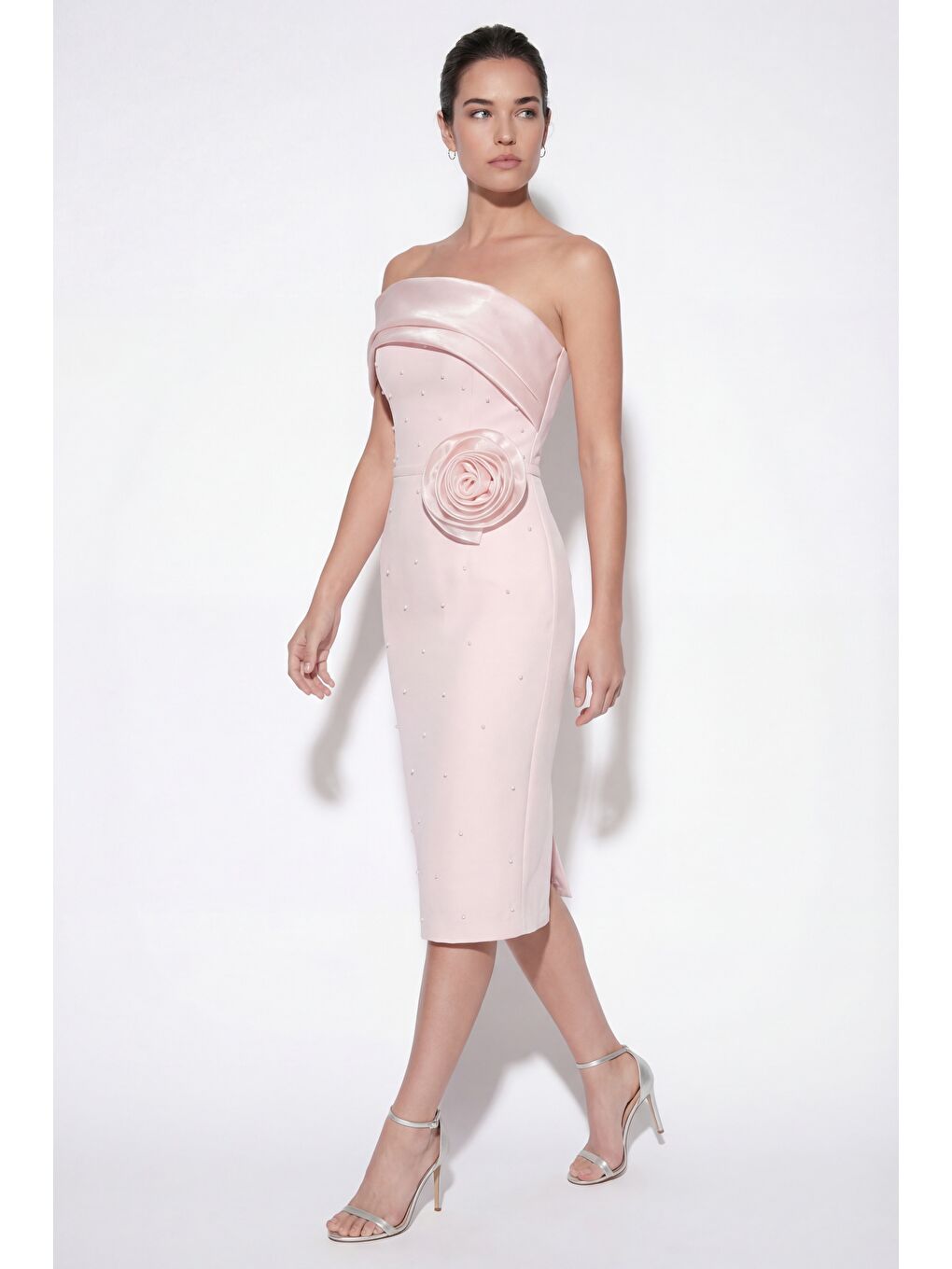 Pembe Kadın Pudra Kayık Yaka İncili Söz Nişan Nikah Abiye Elbise