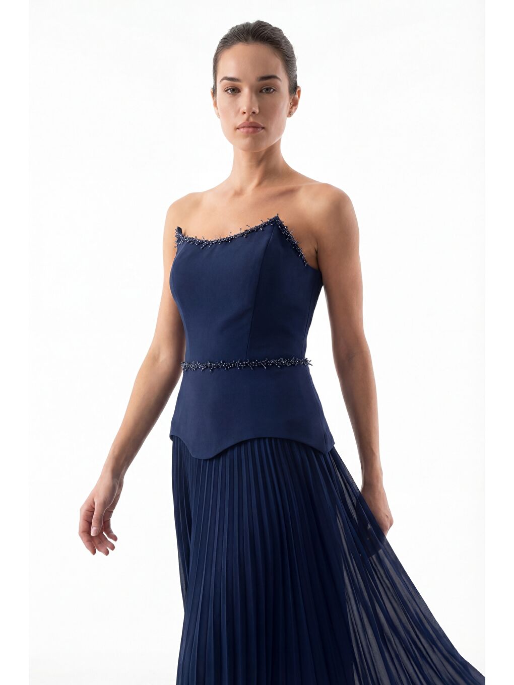 Kadın Lacivert Dar Kalıp Straplez Yaka Taşlı Piliseli Uzun Abiye Elbise-2