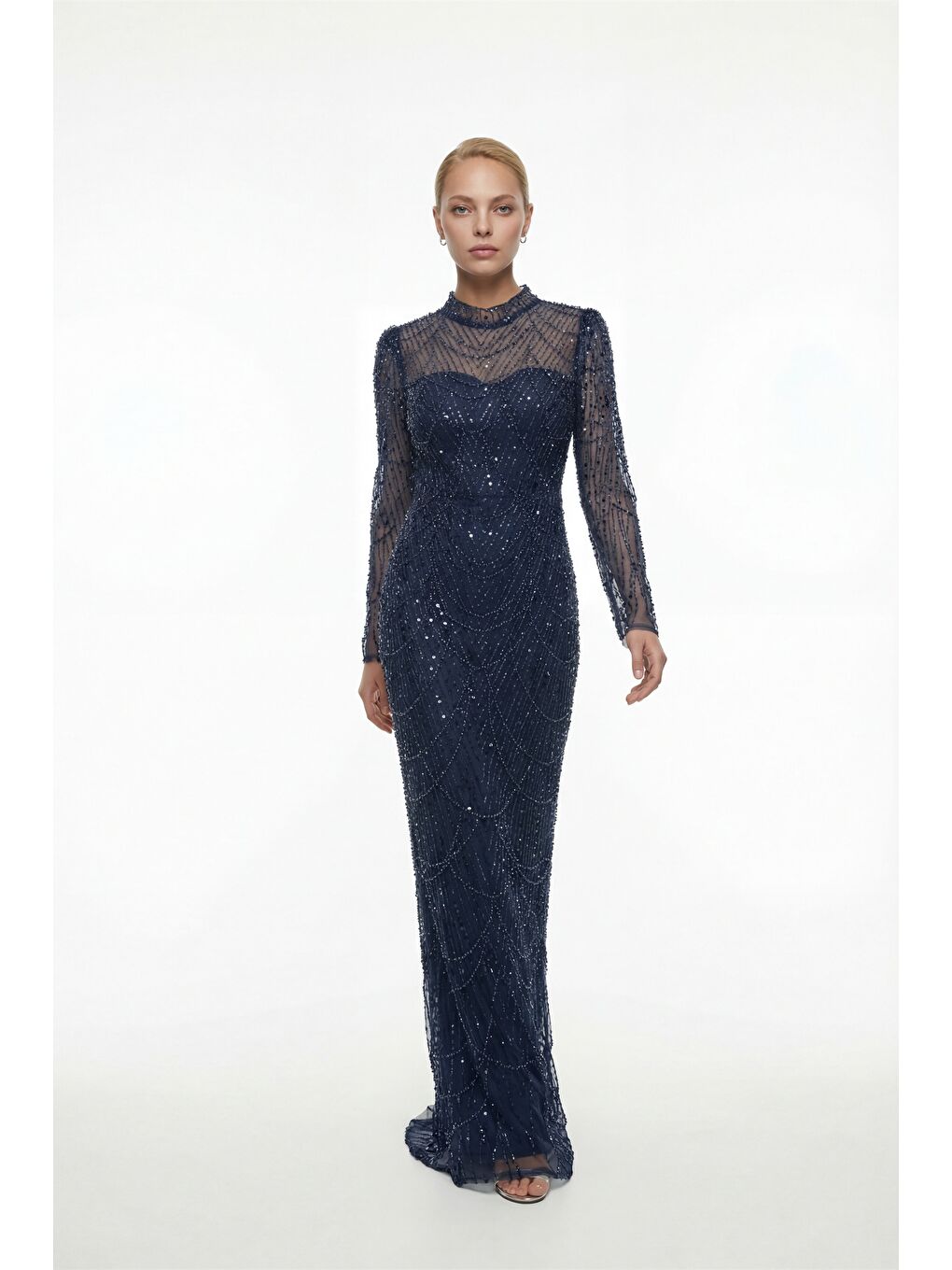 Kadın Lacivert Uzun Kol Dik Yaka Taşlı Özel Tasarım Abiye