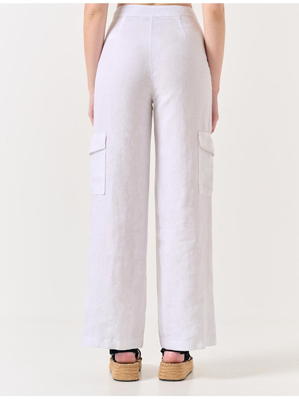 Beyaz Yüksek Bel Bol Paça Cepli Keten Pantolon-5