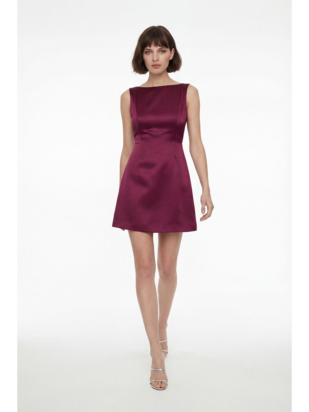 Kadın Bordo Sırt Dekolteli Mini Saten Mezuniyet Abiye Elbise-1