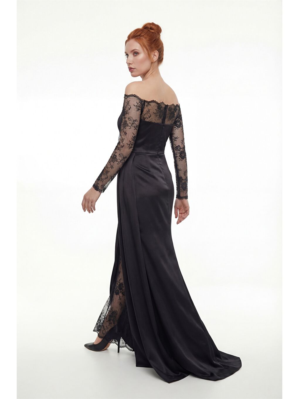 Kadın Siyah Kayık Yaka Dantel Detay Kuyruklu Uzun Abiye Elbise-5