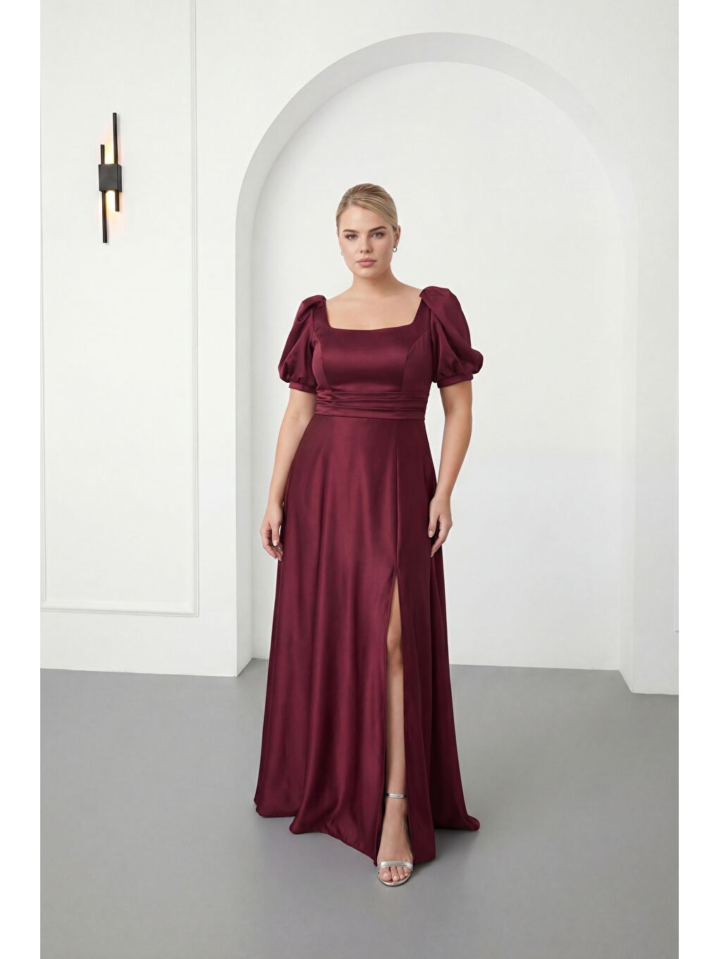 Kadın Bordo Kare Yaka Balon Kol Yırtmaçlı Söz Nişan Nikah Abiye Elbise-1