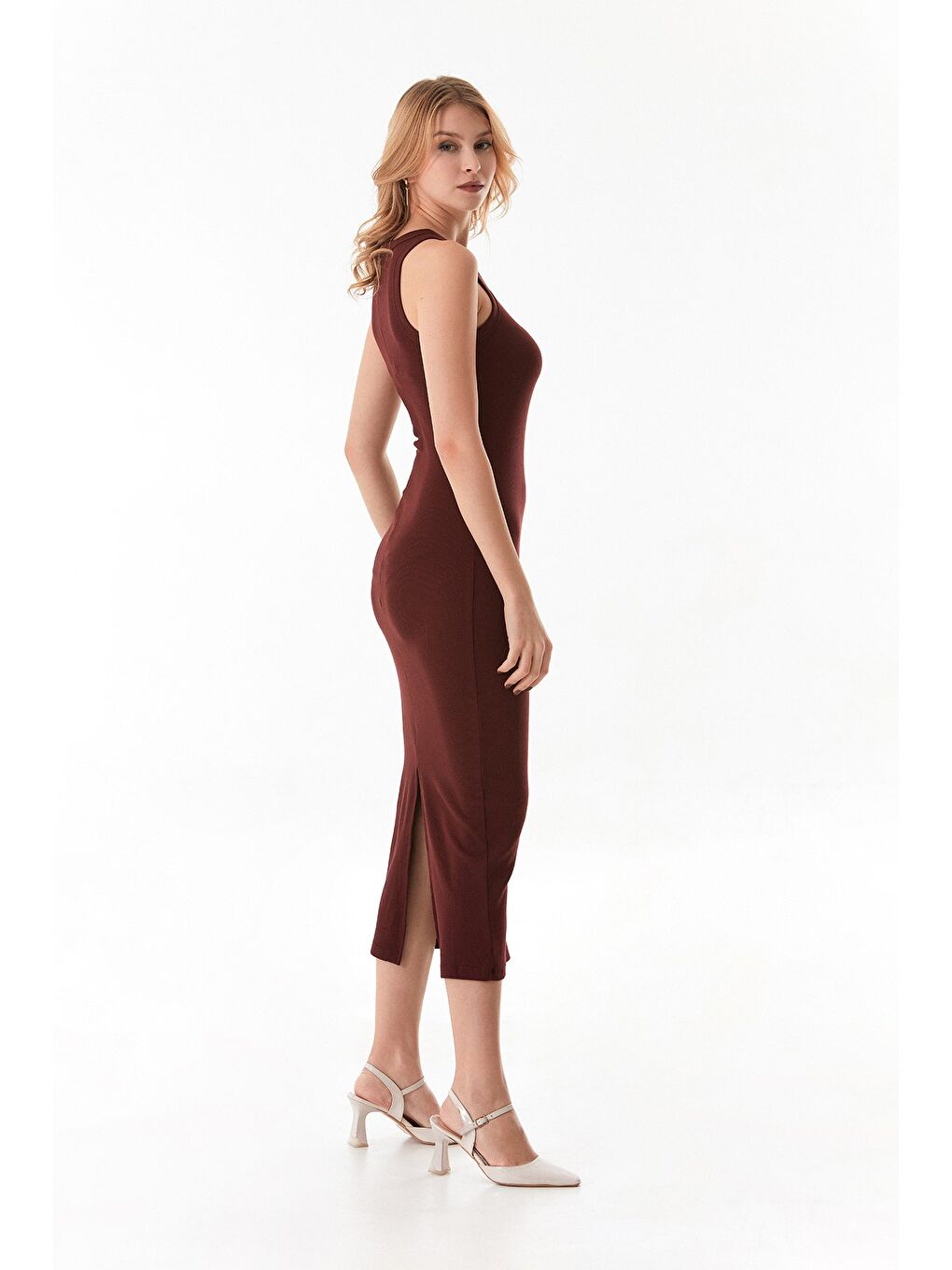 Bordo Basic Fitilli Halter Yaka Yırtmaçlı Elbise-4