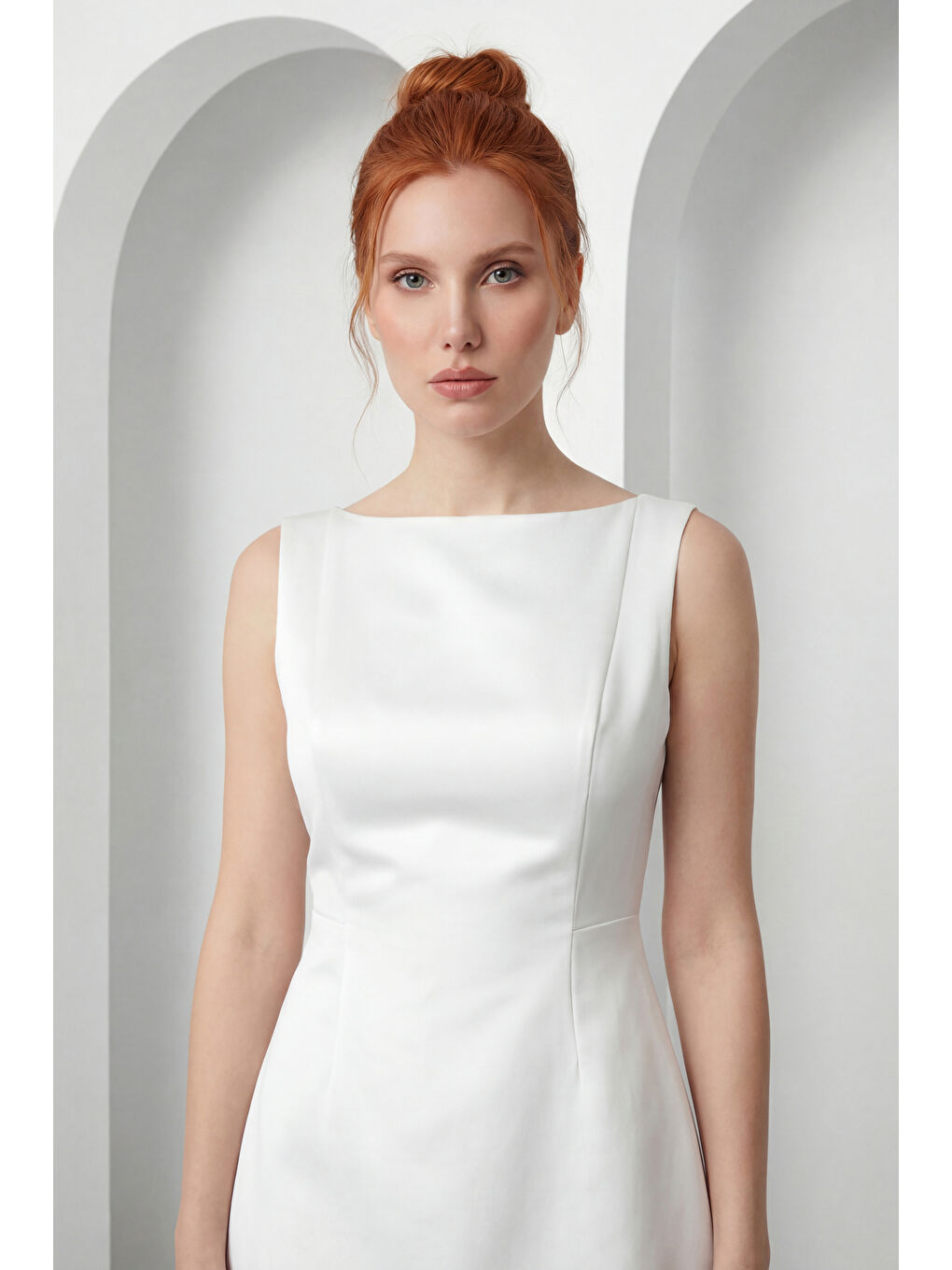 Kadın Ekru Sırt Dekolteli Mini Saten Mezuniyet Abiye Elbise-2