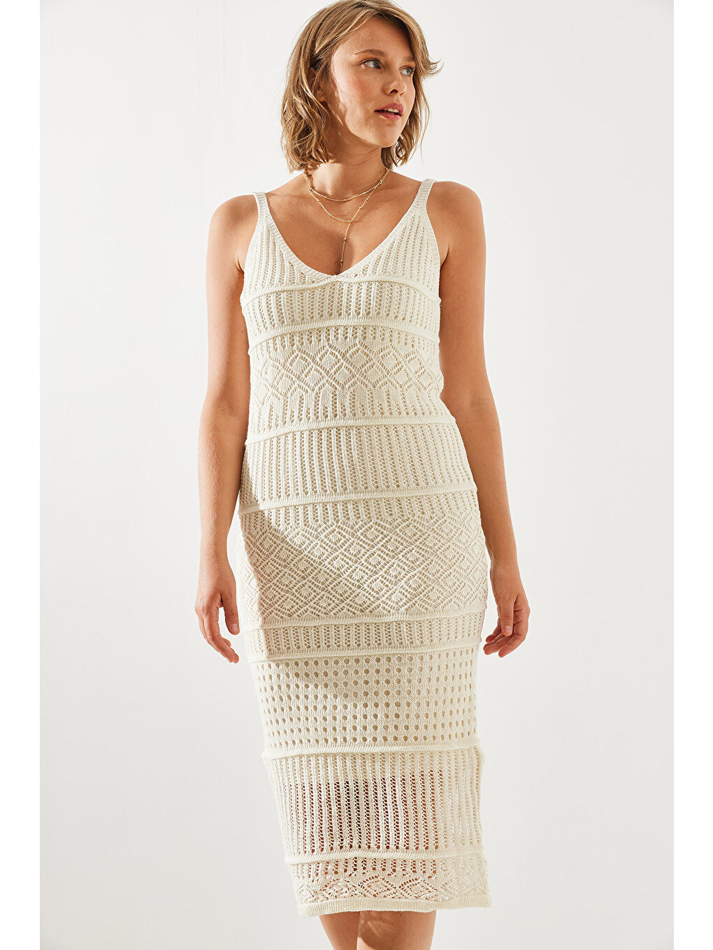 Ekru Kadın İnce Askılı Astarlı Ajurlu Triko Elbise-2