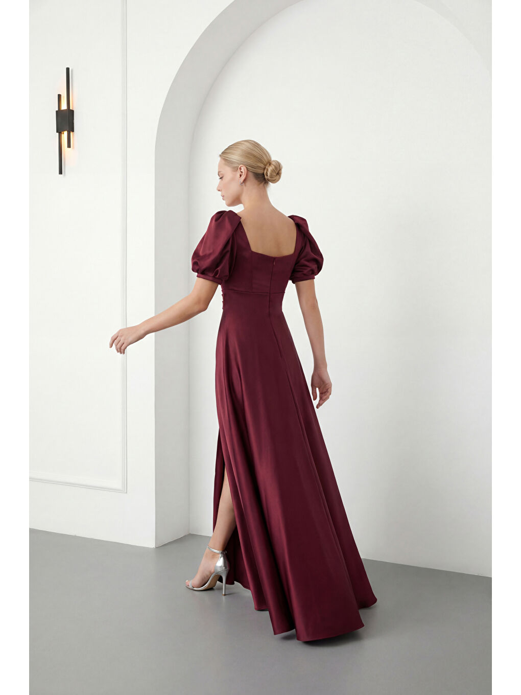 Kadın Bordo Kare Yaka Balon Kol Yırtmaçlı Söz Nişan Nikah Abiye Elbise-6