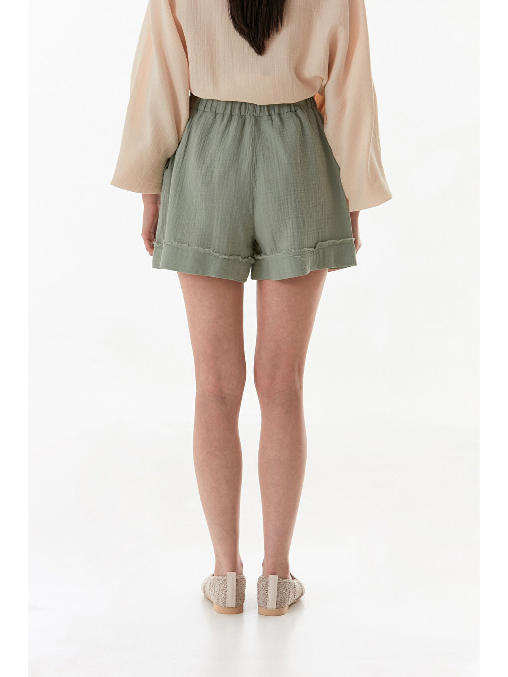 Turkuaz Beli Lastikli Cepli Müslin Şort-2