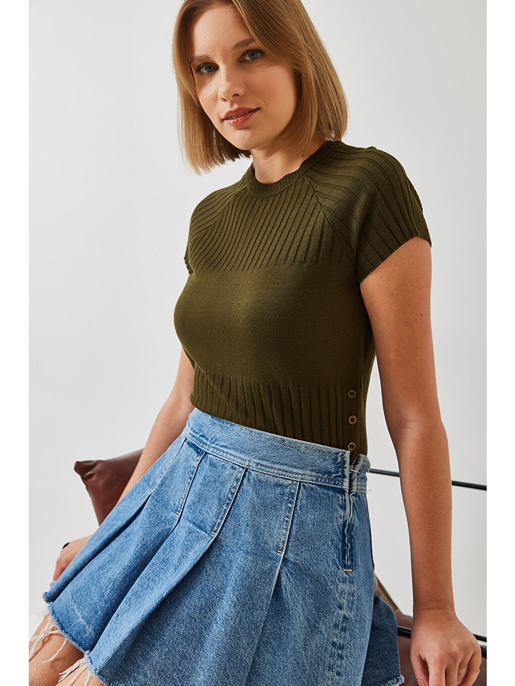 Haki Kadın Yandan Düğmeli Kazak-1