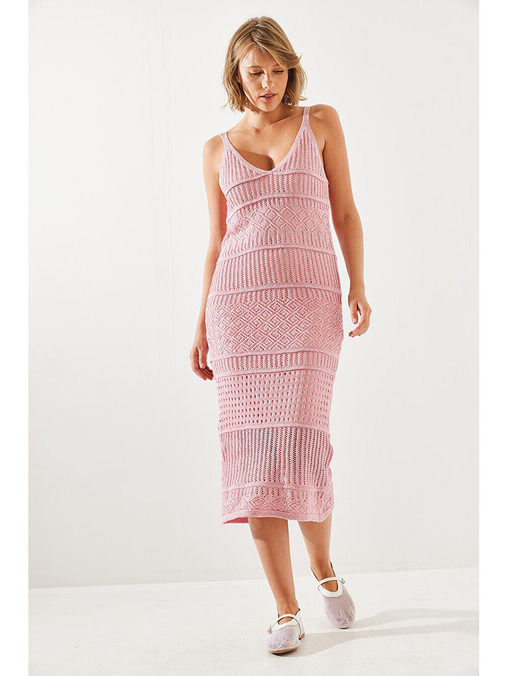 Pembe Kadın İnce Askılı Astarlı Ajurlu Triko Elbise-2