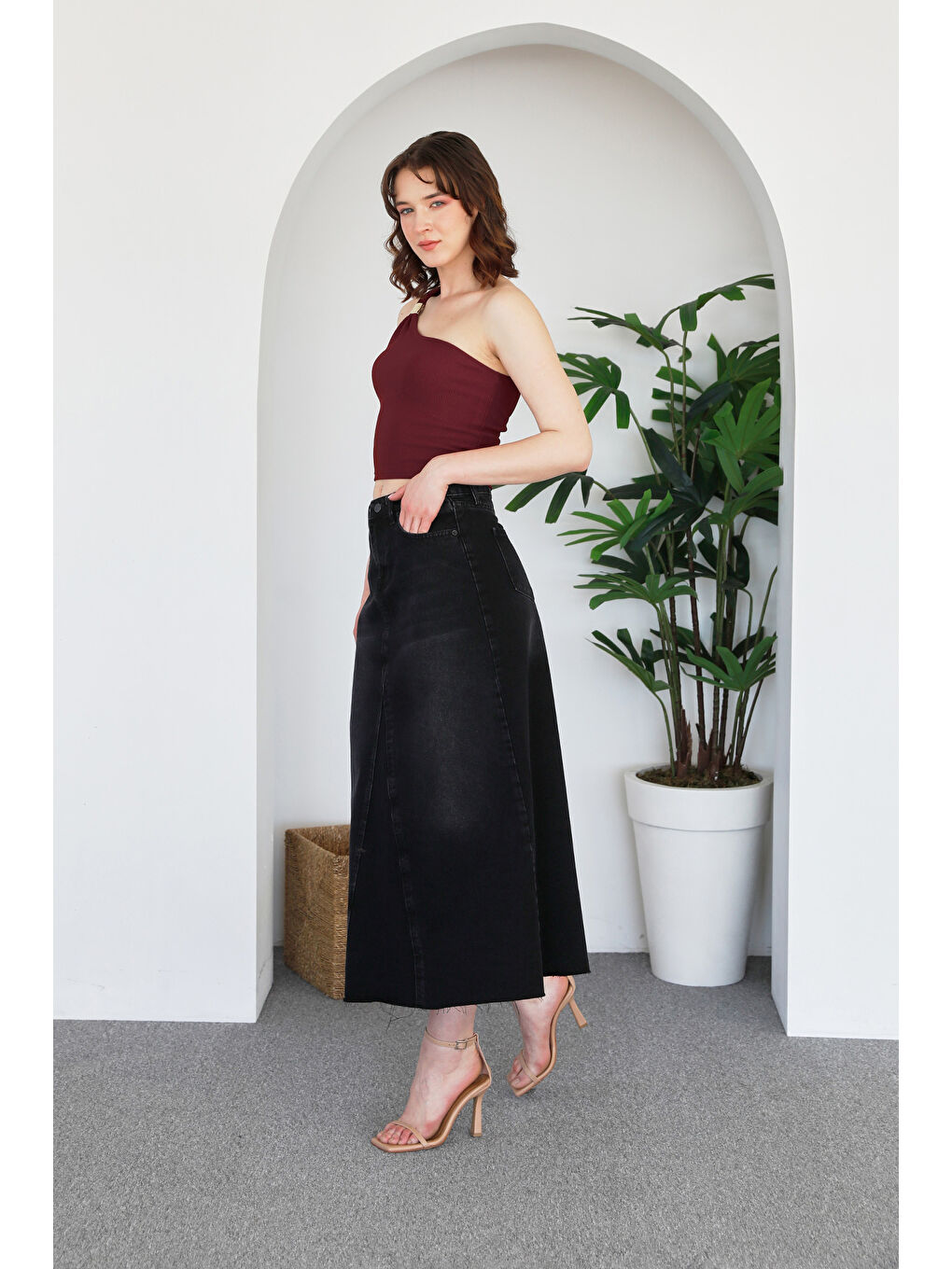 Siyah Fermuarlı Cepli Jean Etek-1