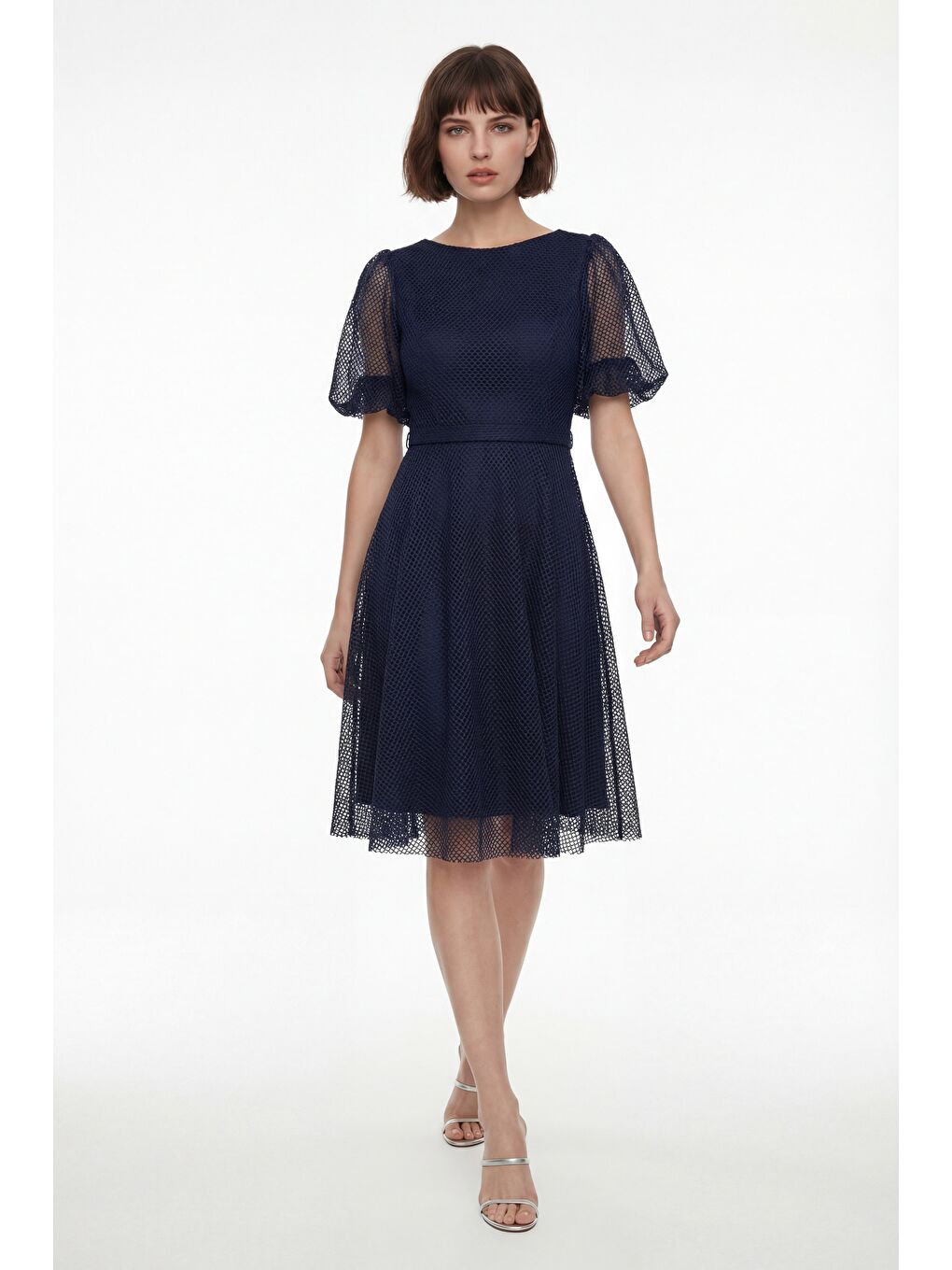 Kadın Lacivert Balon Kol File Kumaş Detaylı Midi Kloş Abiye Elbise