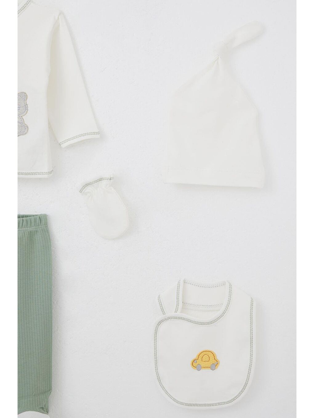 Erkek Bebek Hastane Çıkışı 5 Li Patinin Araba Macerası Ekru (0-3 Ay)-2