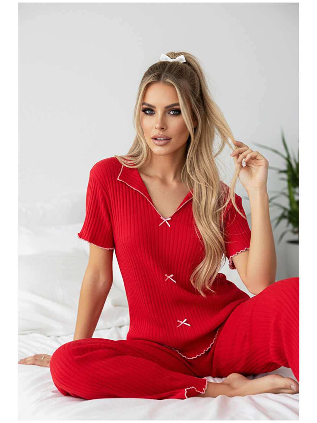 Kırmızı Mevsimlik İnce Fiyonklu Pijama Takım7879