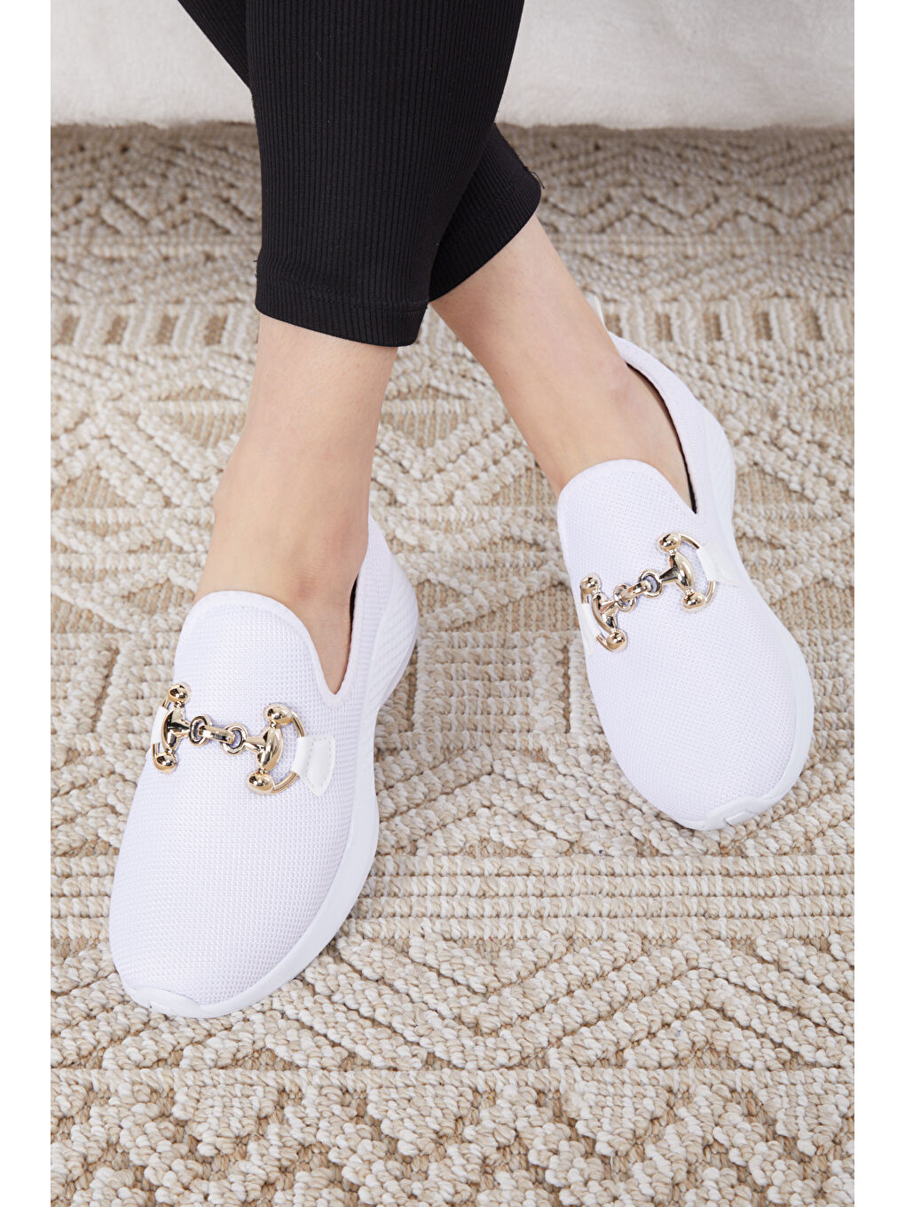 Kadın Beyaz Tokalı File Spor Ayakkabı - 27093