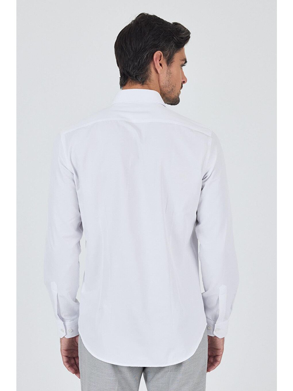 Beyaz Sert Yaka Düz Classic Pamuklu Slim Fit Gömlek 1004250900-4